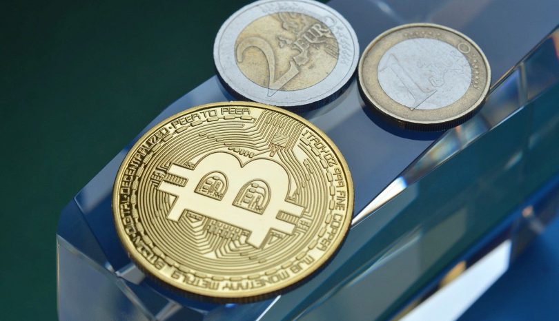 Bitcoin jagt nach neuer Rallye, XRP bleibt über USD 1,50